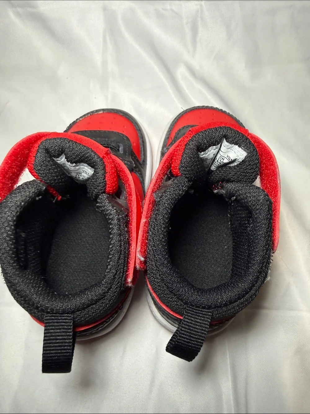 Nike Court Borough Mid 2 Toddler Shoes Red Black Size 5C LIKE NEW